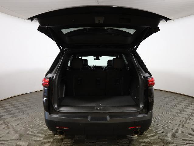 Used 2022 Chevrolet Traverse RS image 34