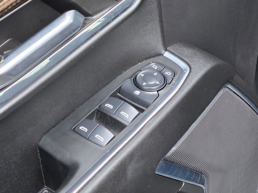 Used 2024 Chevrolet Silverado 1500 RST image 19