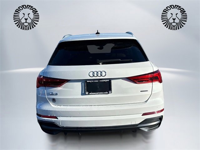 Used 2021 Audi Q3 2.0T Premium Plus w/ Premium Plus Package image 4