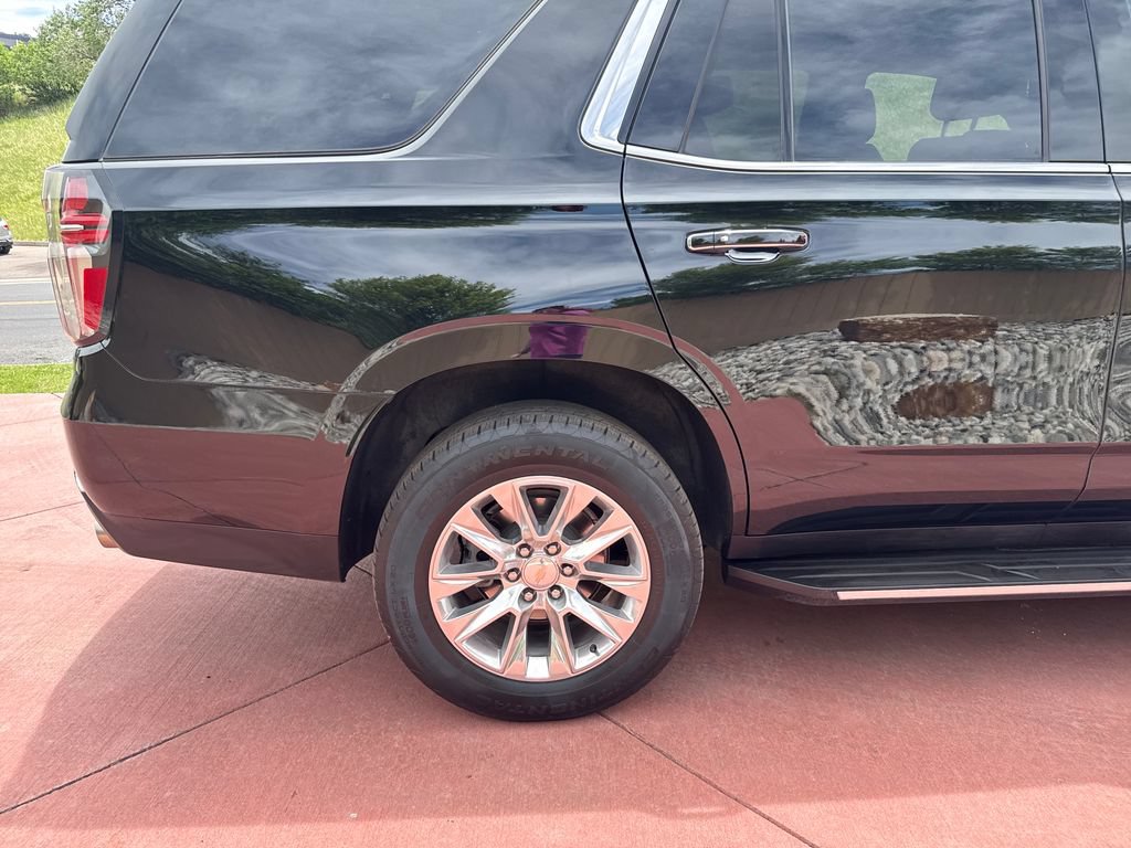 Used 2024 Chevrolet Tahoe Premier AWD/4WD image 30