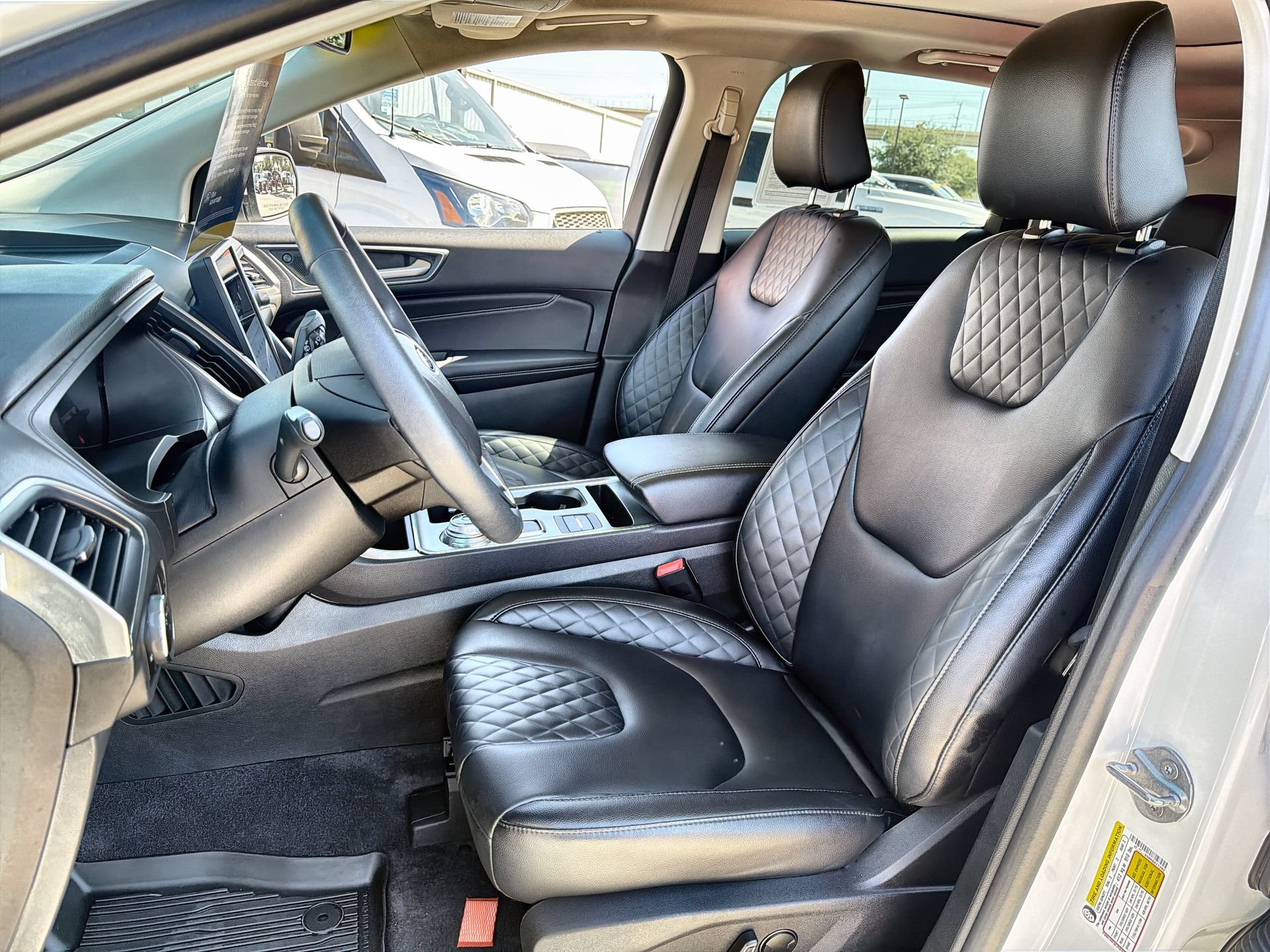 Certified 2024 Ford Edge Titanium AWD/4WD image 11