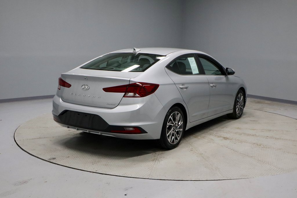 Used 2020 Hyundai Elantra Limited w/ Cargo Package (C1) image 10