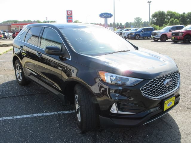 Certified 2024 Ford Edge SEL w/ Convenience Package AWD/4WD image 7