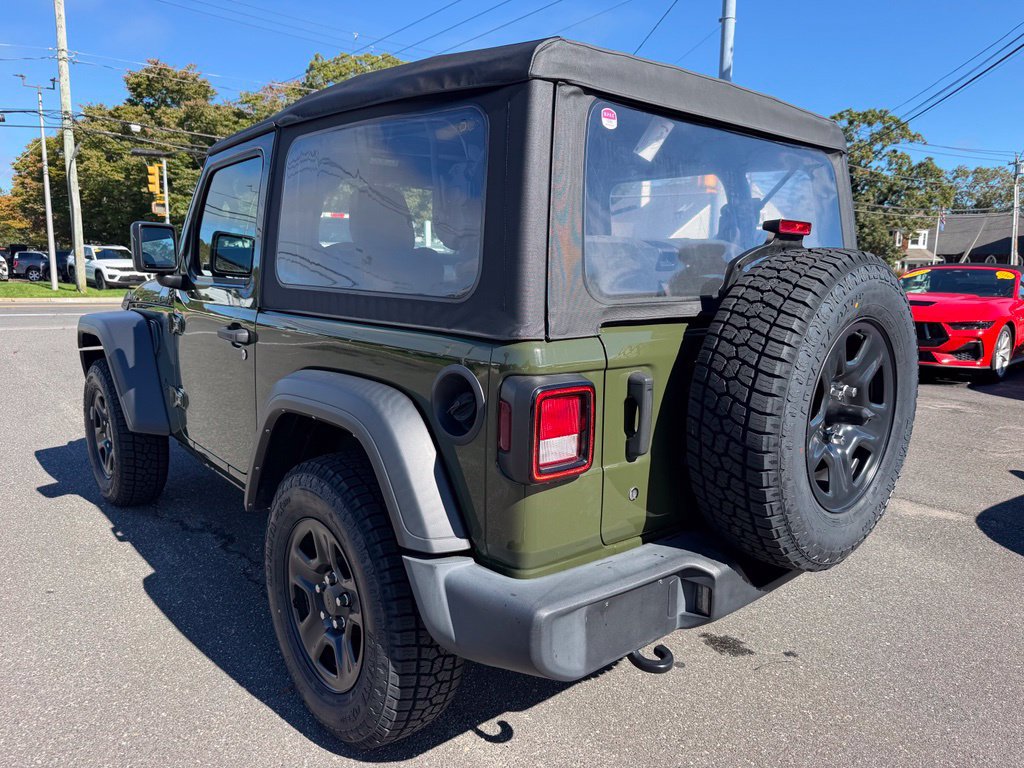 Used 2021 Jeep Wrangler Sport AWD/4WD image 4