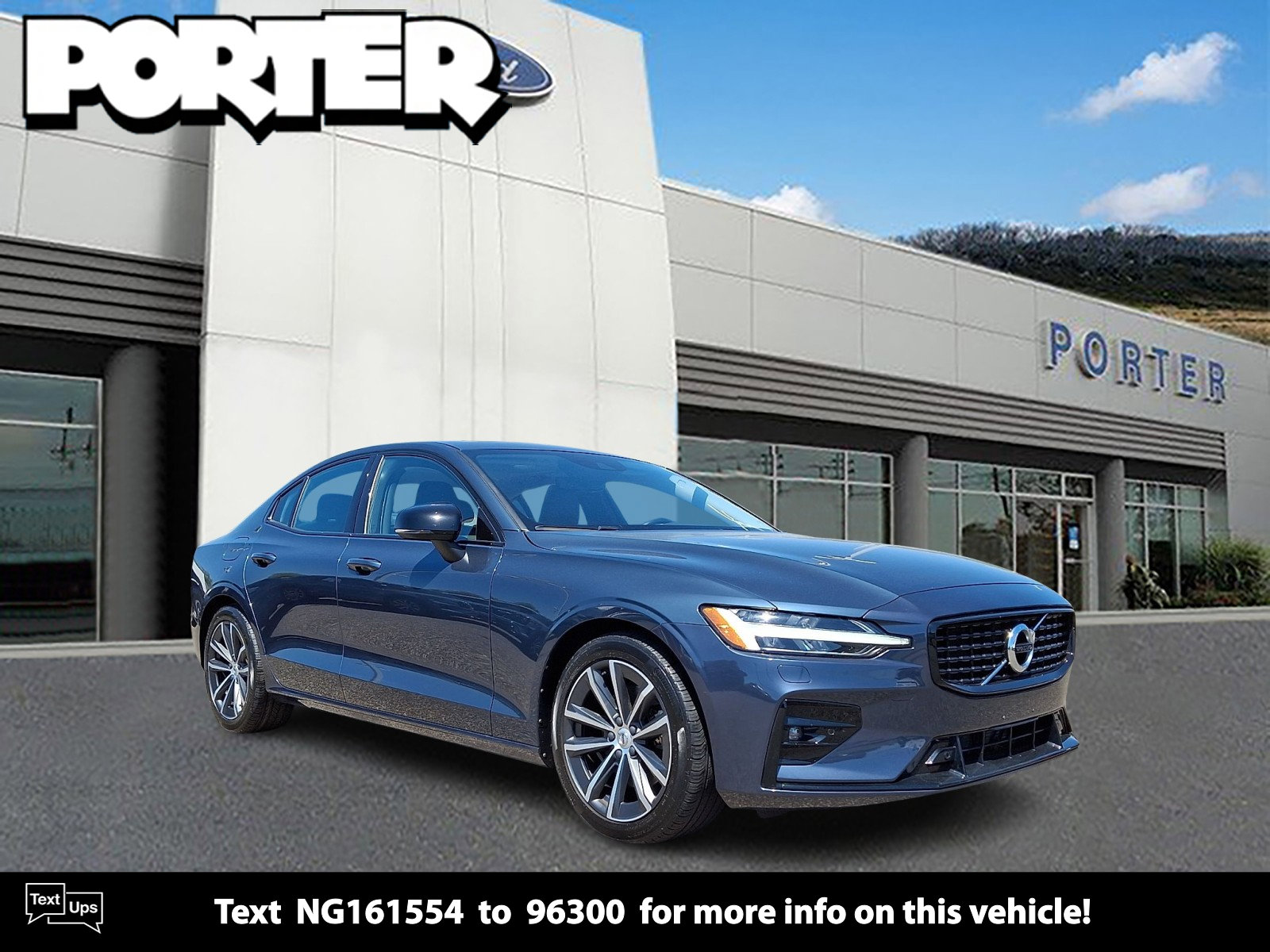 Used 2022 Volvo S60 B5 Momentum w/ Premium Package