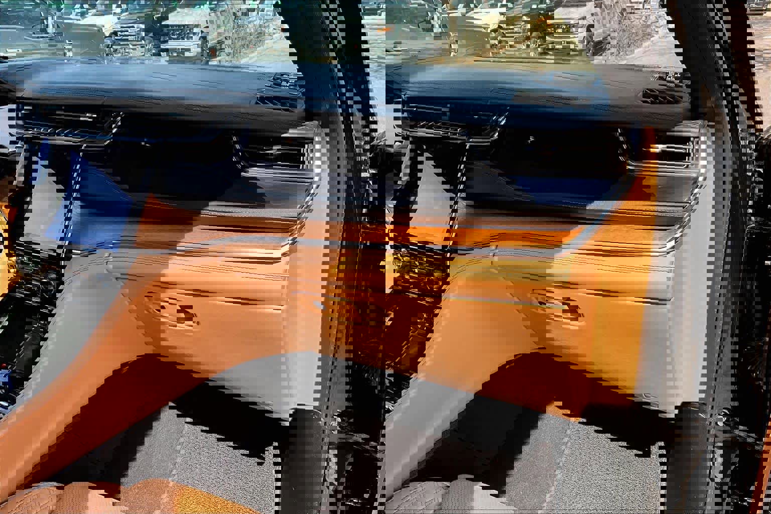 Used 2023 Jeep Grand Cherokee Summit image 19