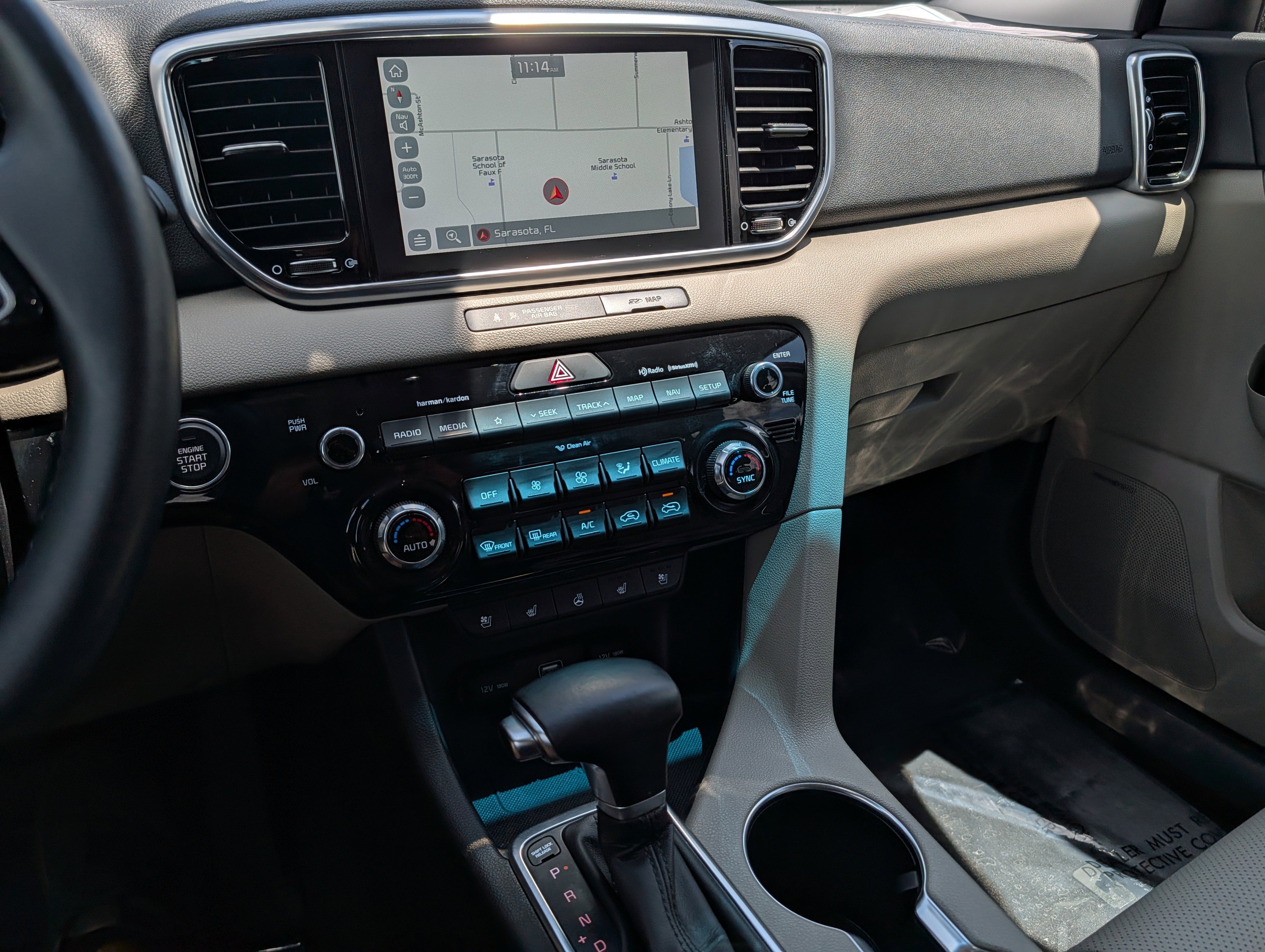 Used 2022 Kia Sportage EX w/ EX Technology Package FWD image 32