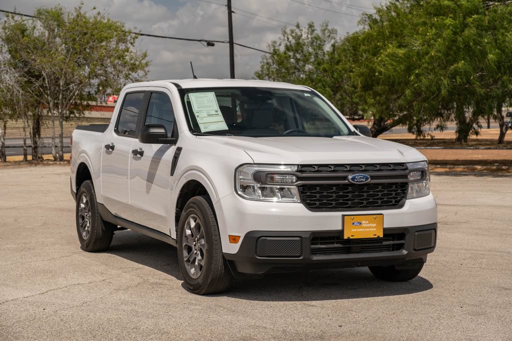 Certified 2024 Ford Maverick XLT FWD image 2