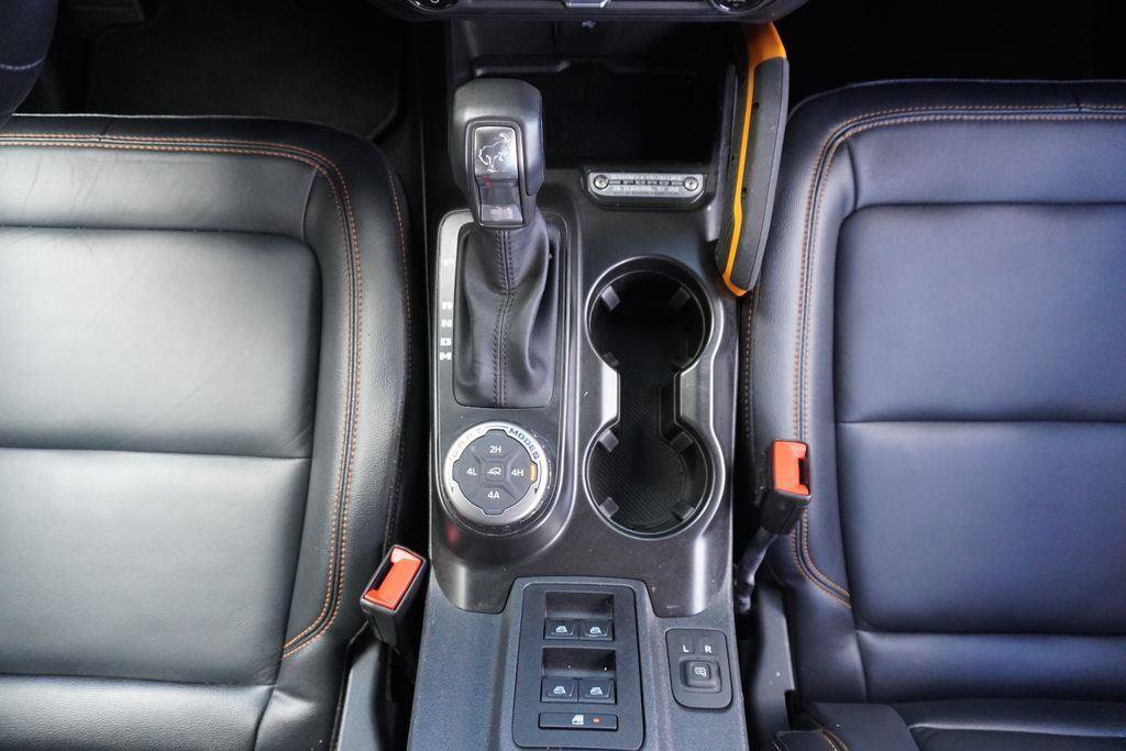 Certified 2023 Ford Bronco Badlands AWD/4WD image 16