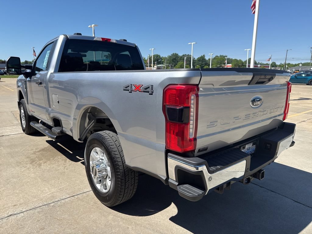 Certified 2023 Ford F250 XLT w/ 360-Degree Camera Package AWD/4WD image 7