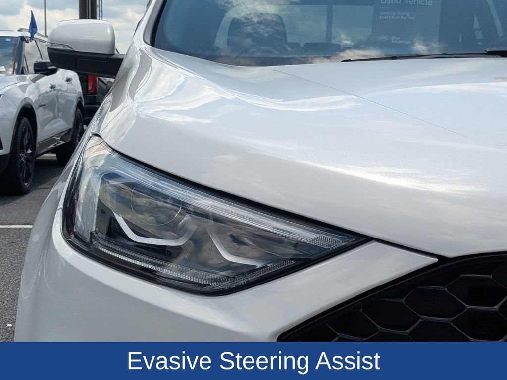 Certified 2024 Ford Edge ST w/ Equipment Group 401A AWD/4WD image 10