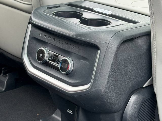 Certified 2025 Ford Expedition Active RWD image 40