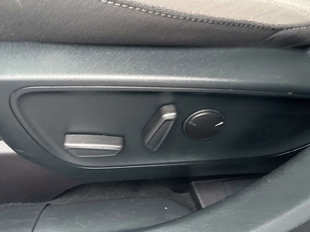 Certified 2021 Ford Escape SE image 19