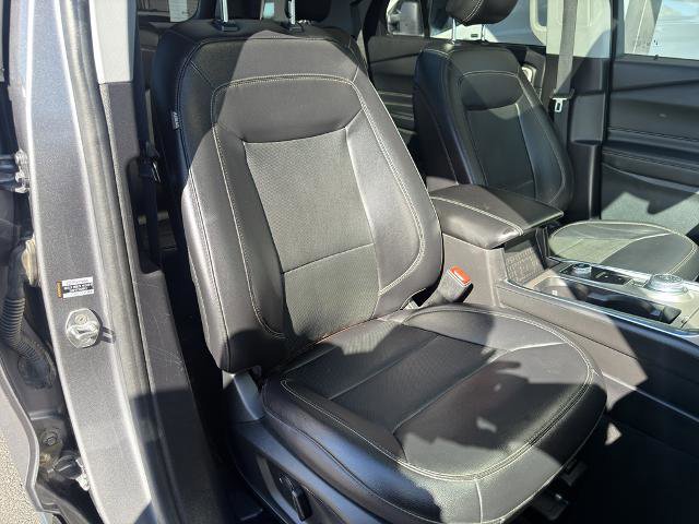 Certified 2021 Ford Explorer Limited w/ Hybrid Equipment Group 310A image 12
