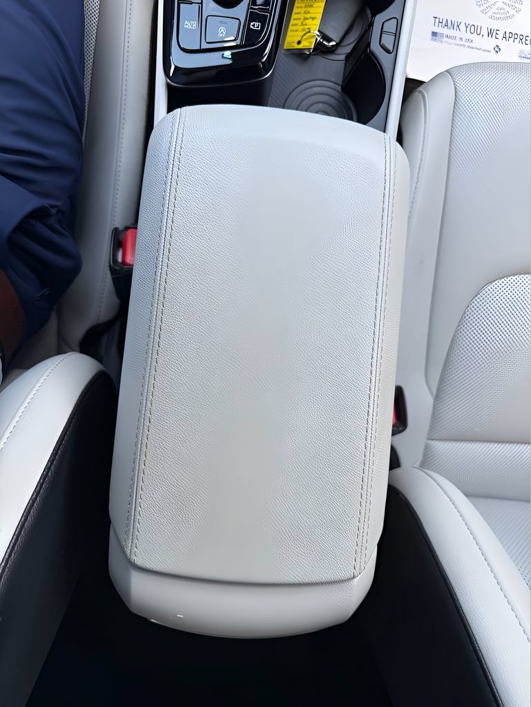 Used 2025 Kia Sportage EX FWD image 31