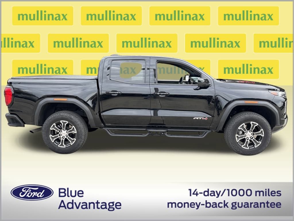 Used 2024 GMC Canyon AT4 w/ Technology Package image 2