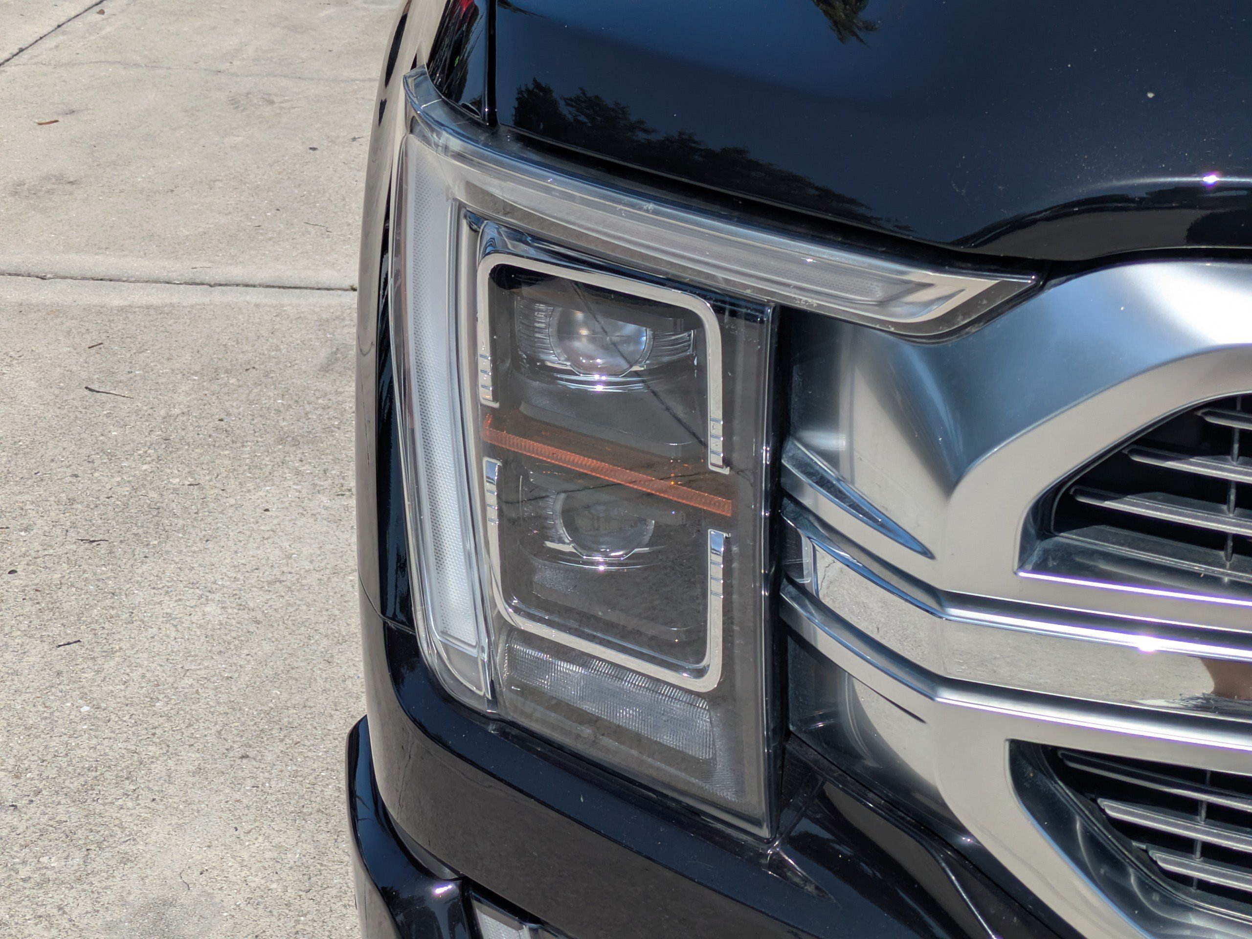 Certified 2023 Ford F150 Limited AWD/4WD image 9