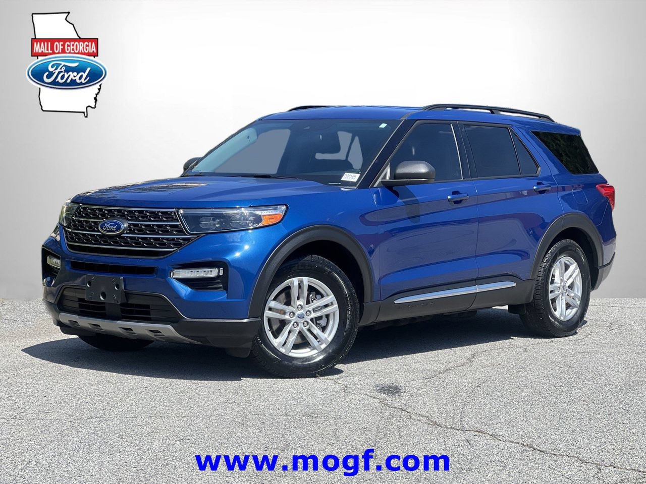 Certified 2023 Ford Explorer XLT w/ Equipment Group 202A RWD image 1