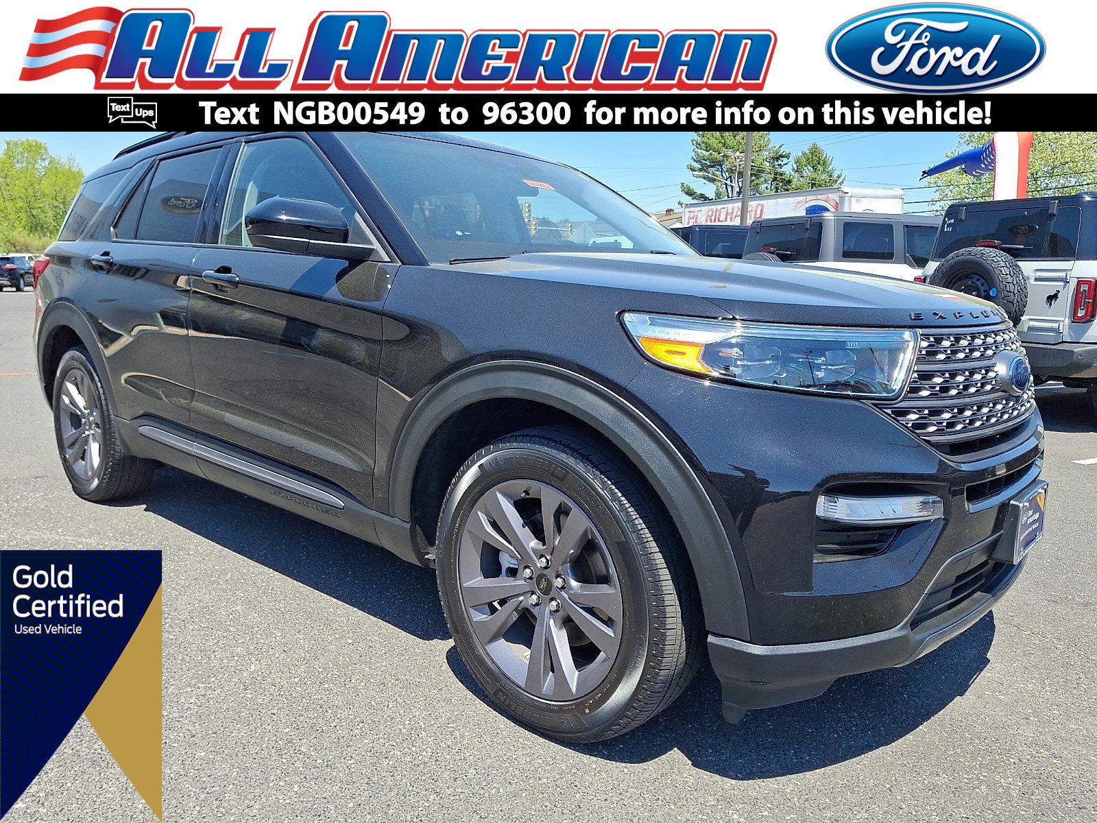 Certified 2022 Ford Explorer XLT w/ Equipment Group 202A