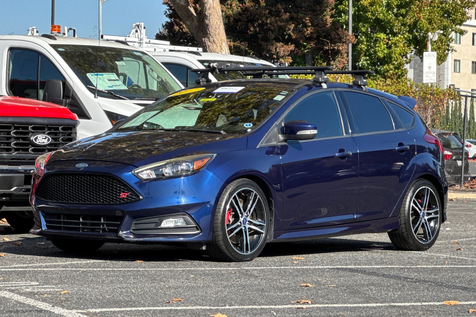 Certified 2017 Ford Focus ST w/ Equipment Group 401A FWD image 9