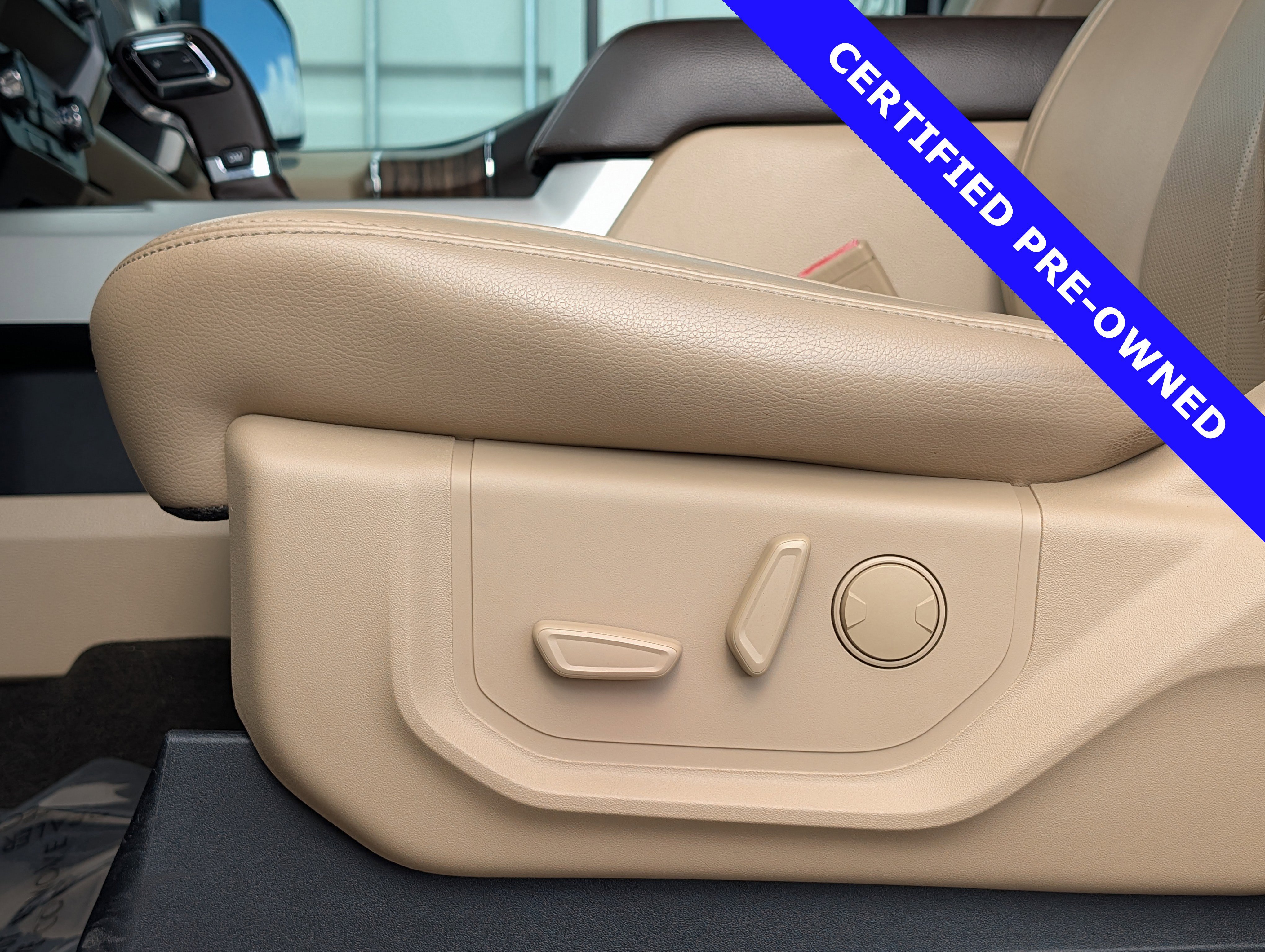 Certified 2019 Ford F150 Lariat AWD/4WD image 24