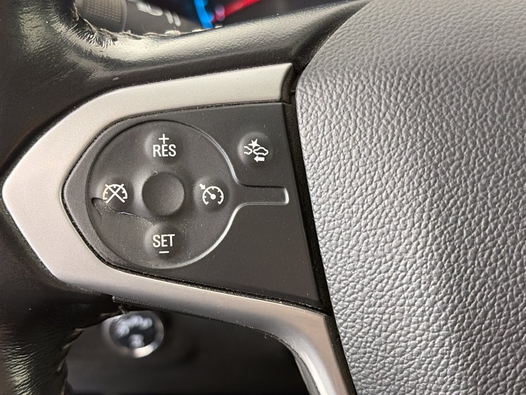 Used 2020 Chevrolet Colorado LT w/ Safety Package AWD/4WD image 16