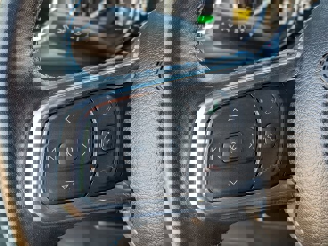 Used 2023 Jeep Wrangler Rubicon w/ Safety Group image 17