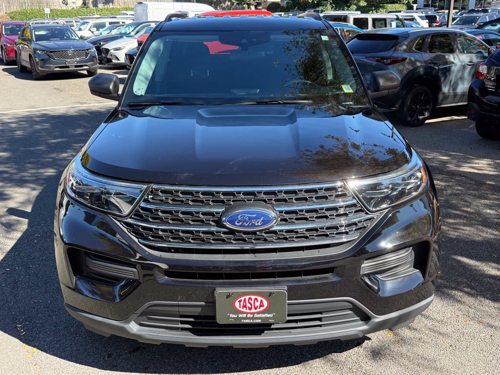 Certified 2023 Ford Explorer XLT w/ Class IV Trailer Tow Package AWD/4WD image 2