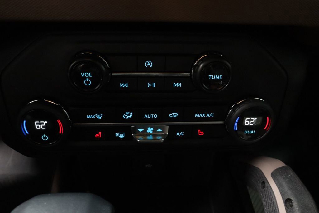 Certified 2024 Ford Bronco Outer Banks image 28