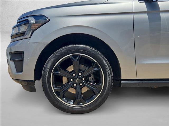 Certified 2023 Ford Expedition Max Limited RWD image 23