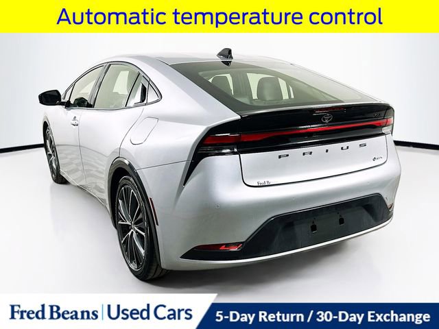 Used 2026 Toyota Prius XLE image 7