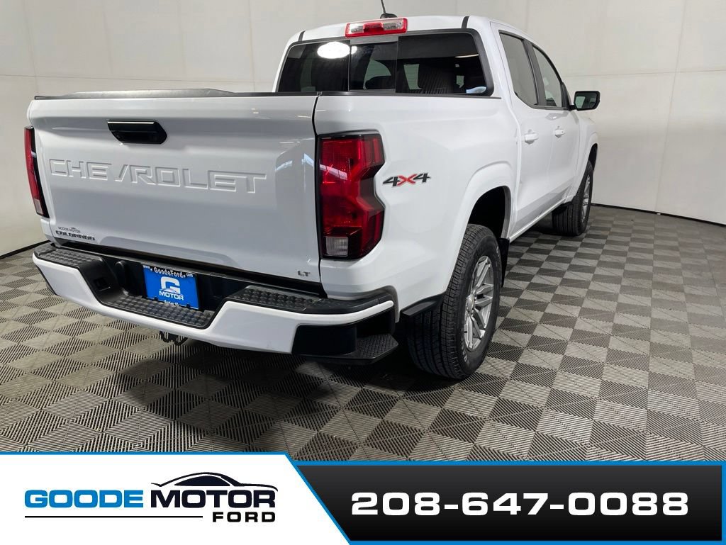 Used 2024 Chevrolet Colorado LT w/ LT Convenience Package II AWD/4WD image 8