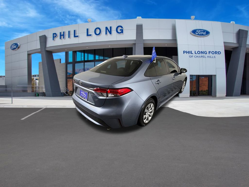 Used 2022 Toyota Corolla LE FWD image 5