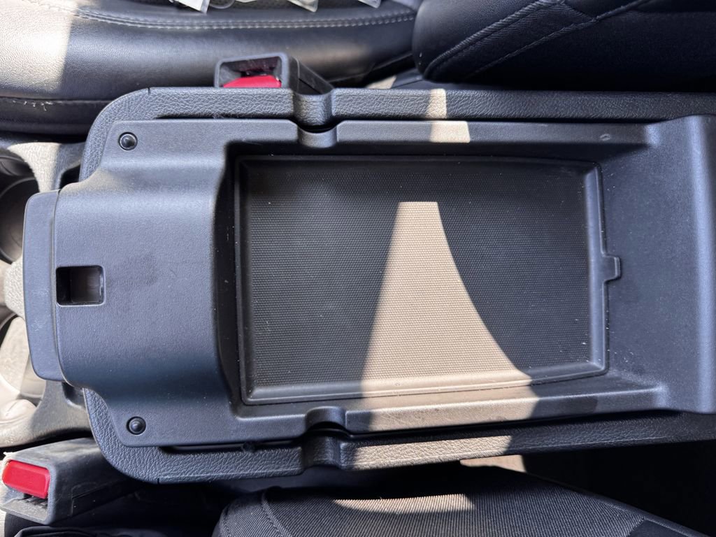 Used 2023 Jeep Cherokee Altitude Lux image 29