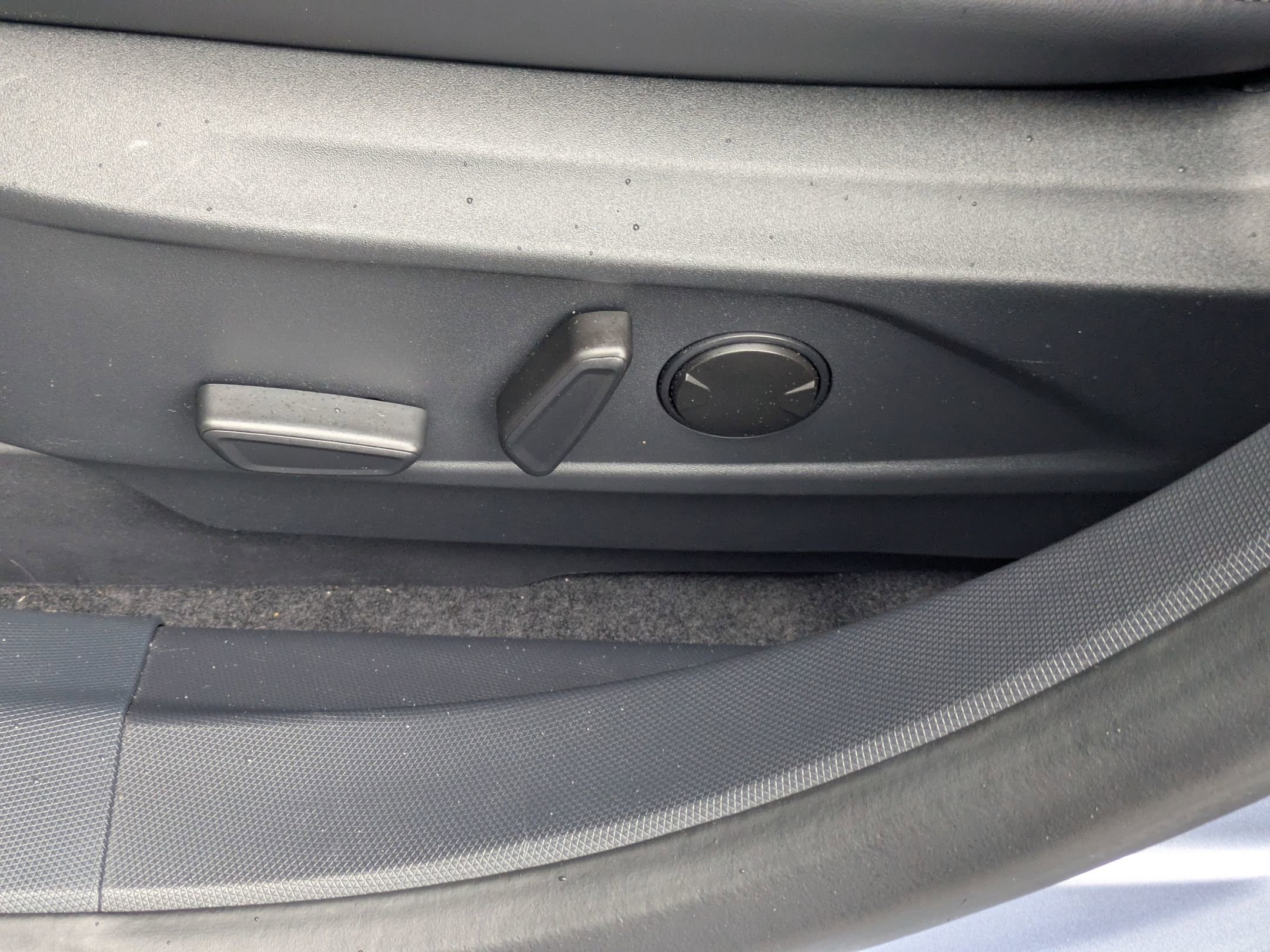 Certified 2022 Ford Mustang Mach-E Select AWD/4WD image 13