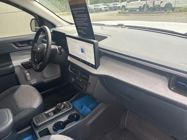 Certified 2026 Ford Maverick XLT w/ XLT Luxury Package FWD image 31