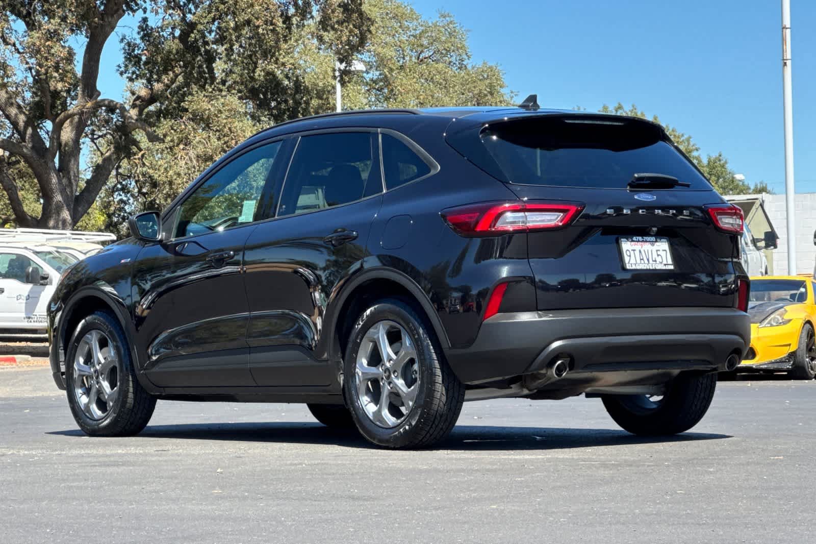 Certified 2025 Ford Escape ST-Line FWD image 6