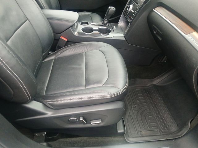 Certified 2018 Ford Explorer Limited image 62