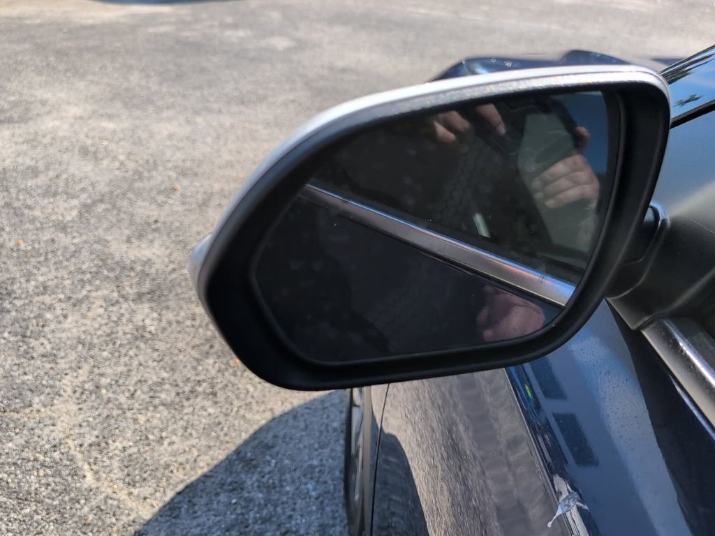 Used 2023 Kia Seltos S w/ Navigation Package image 7