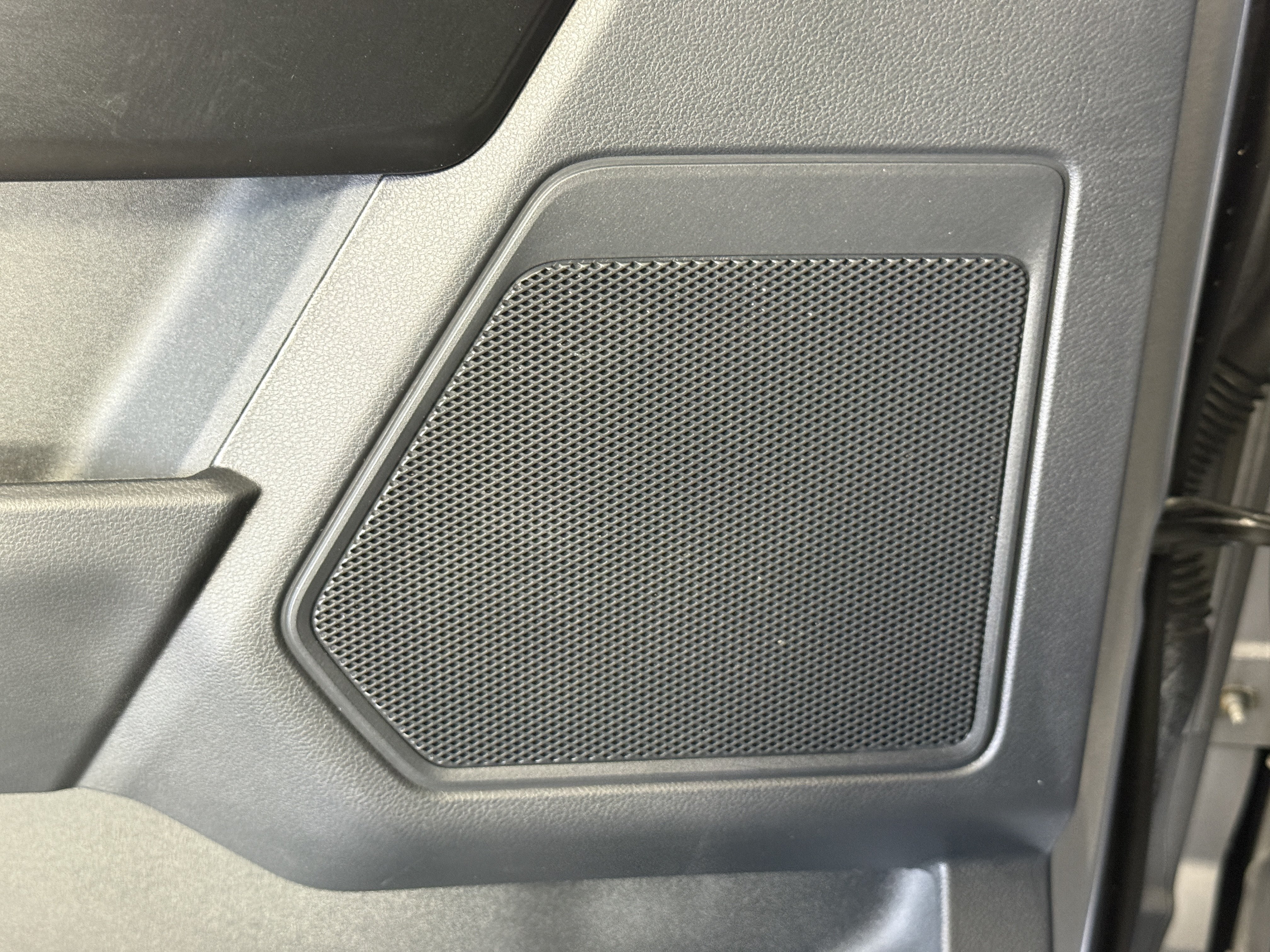 Certified 2022 Ford F150 Raptor w/ Convenience Package AWD/4WD image 14