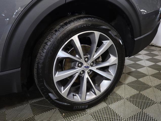 Certified 2025 Ford Explorer Platinum w/ Ultimate Package image 36