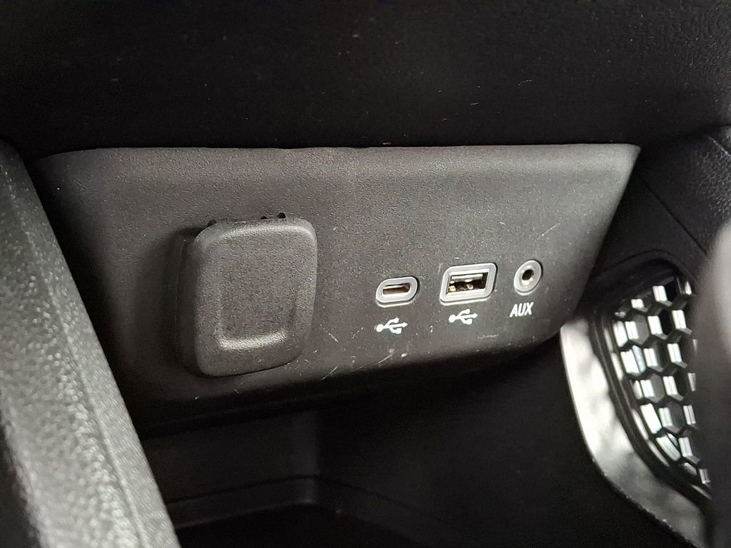 Used 2023 Chevrolet TrailBlazer LT image 23