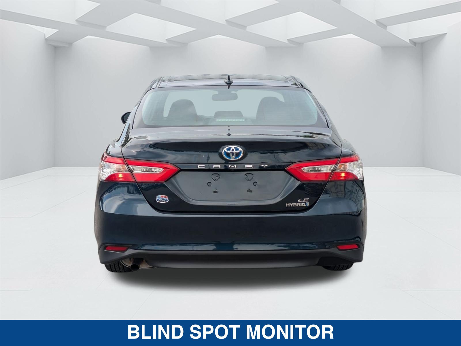 Used 2020 Toyota Camry LE w/ Fleet Convenience Package FWD image 5