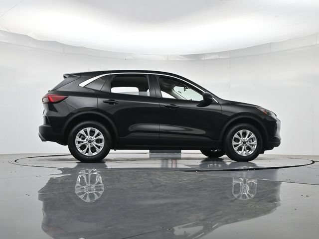 Certified 2024 Ford Escape Active AWD/4WD image 35