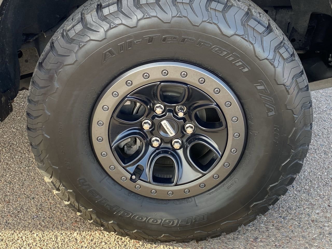 Certified 2023 Ford F150 Raptor w/ Raptor Carbon Fiber Package image 11