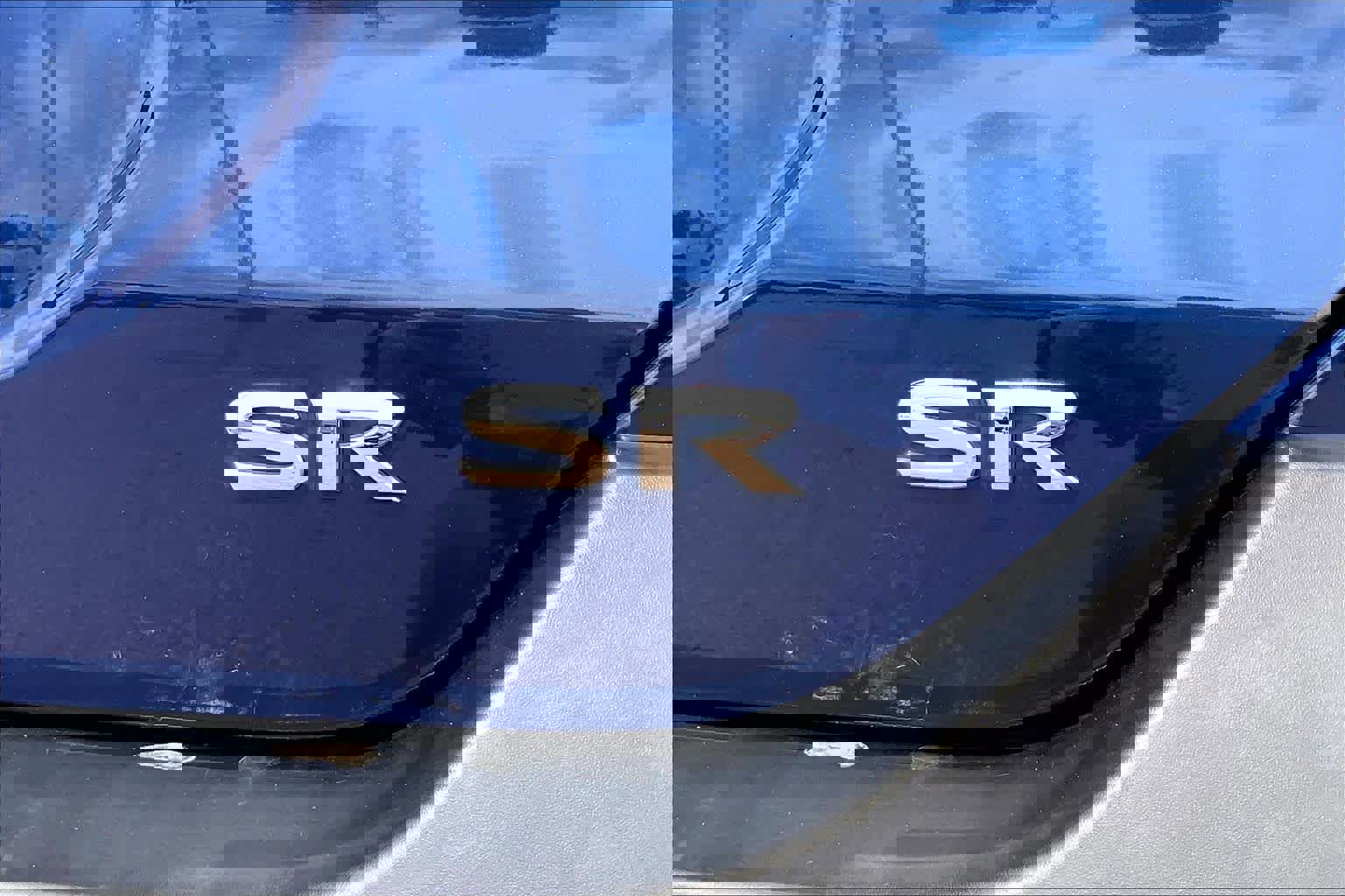 Used 2020 Nissan Kicks SR image 10