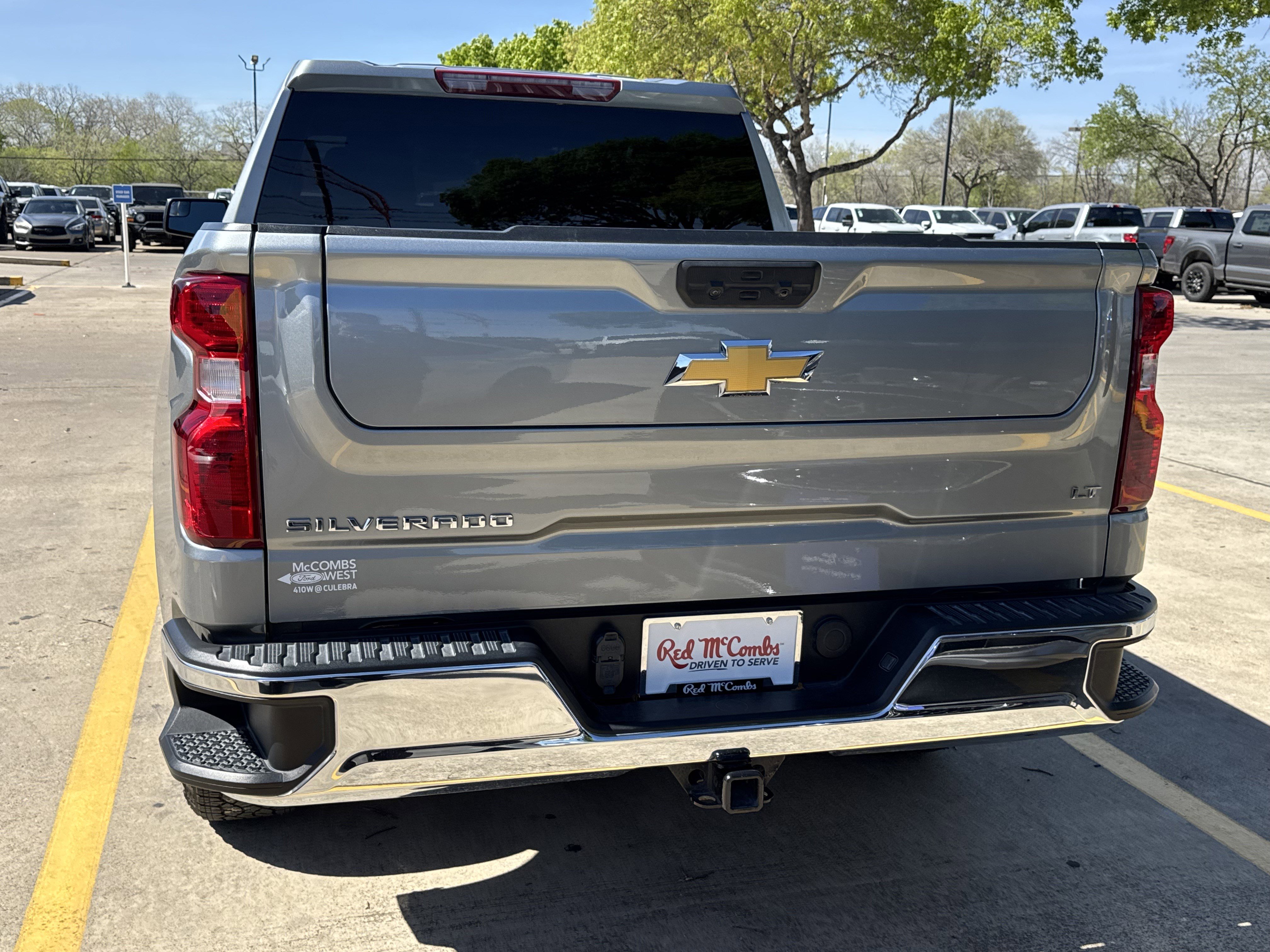 Used 2024 Chevrolet Silverado 1500 LT image 10