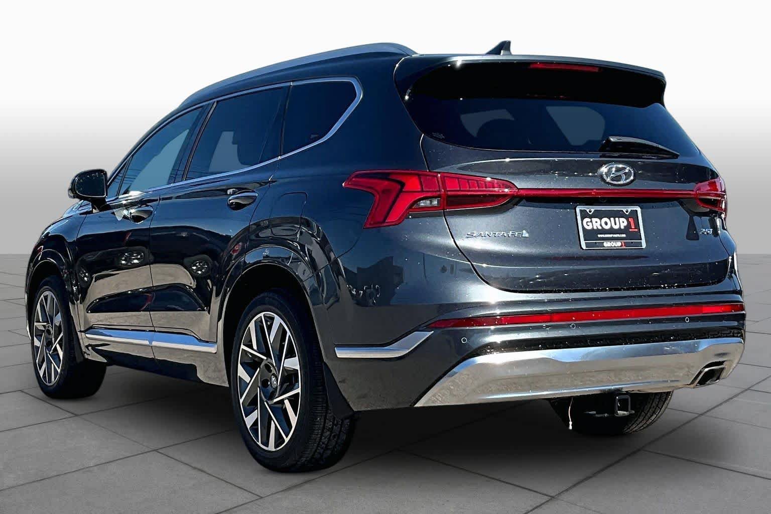 Used 2023 Hyundai Santa Fe Calligraphy FWD image 12