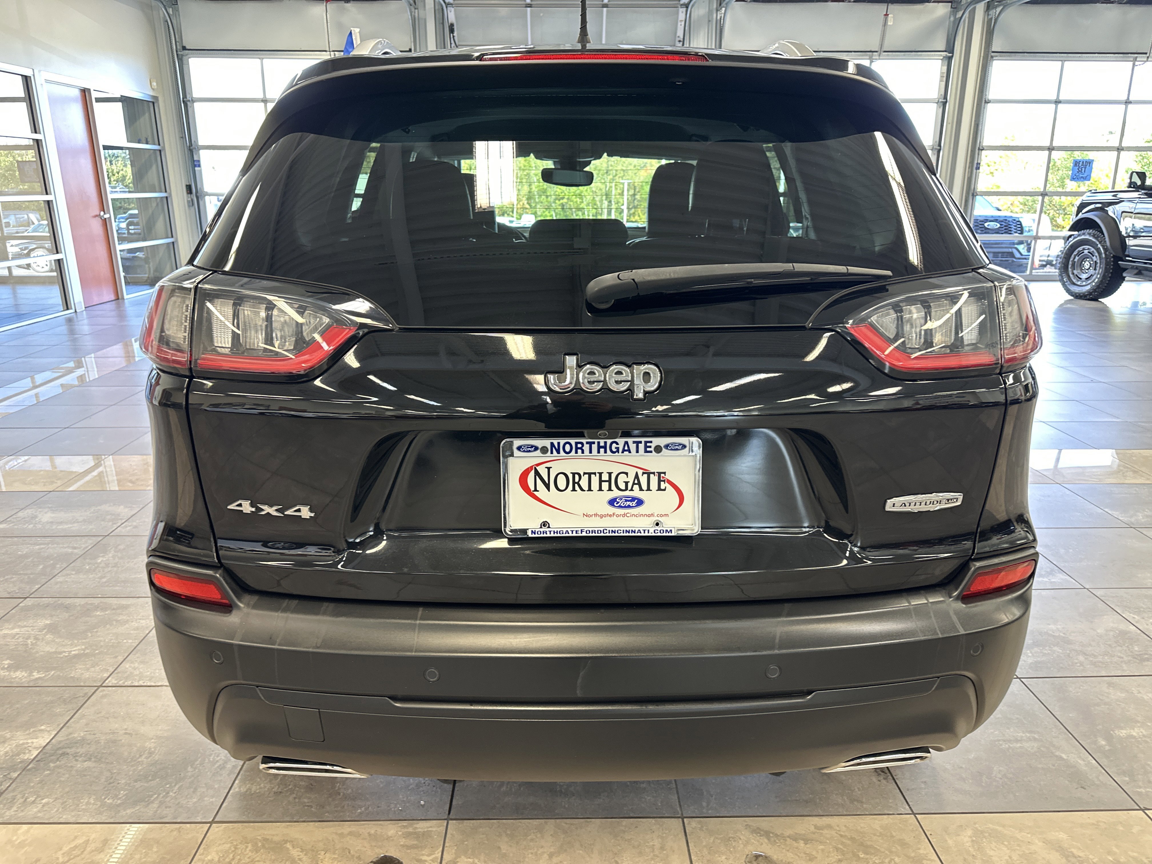 Used 2021 Jeep Cherokee Latitude Lux image 4