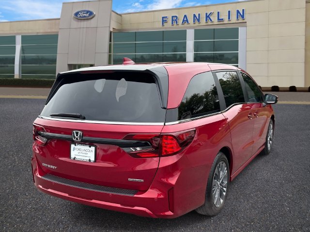 Used 2026 Honda Odyssey Touring image 7